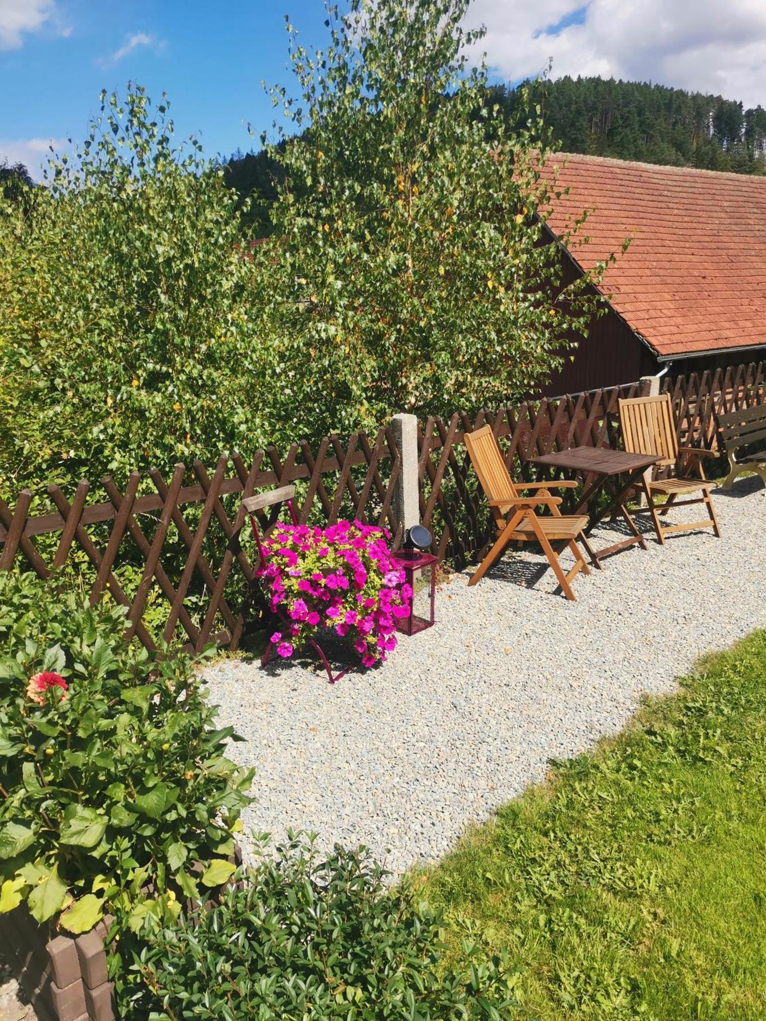 Ferienwohnung Paulinzella 9 Inklusive Parkplatz Und Wlan Exterior photo